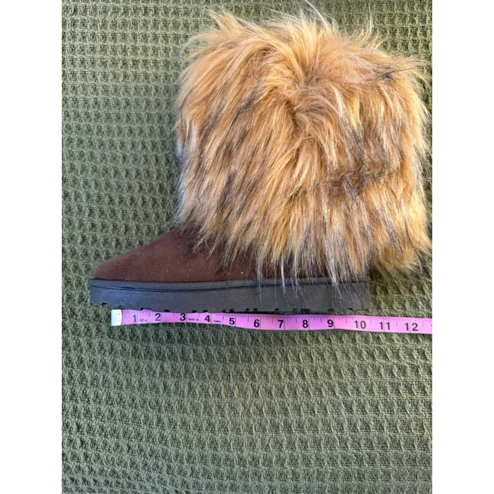 Women's Brown Tan Faux Fur Winter Boots Size 8.5